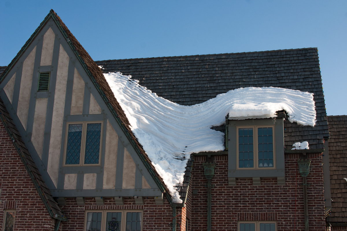 Curvy Snow